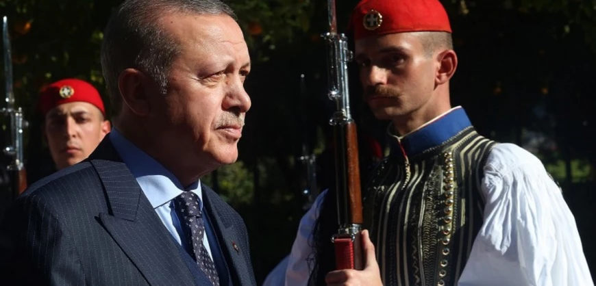 Ιδού ποιος είναι ο Ερντογάν: Το βιβλίο που «σκιαγραφεί» τον «Σουλτάνο» – Στέλνει πολλαπλά «μηνύματα» σε ΕΥΠ και Πεντάγωνο